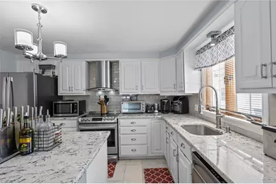 74 Youngs Avenue, West Warwick, RI 02893 - Photo 15