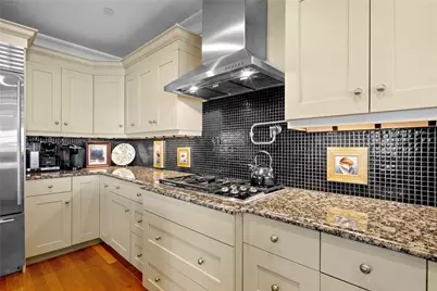 24 Brown and Howard #302, Newport, RI 02840 - Photo 15