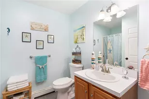 231 Maple Ave, Newport, RI 02840 - Photo 25