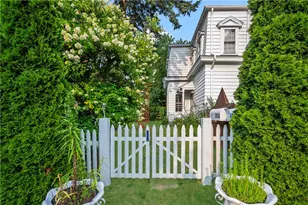 10 Hendricks St, South Kingstown, RI 02879 - Photo 5