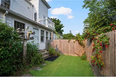10 Hendricks Street, South Kingstown, RI 02879 - Photo 47