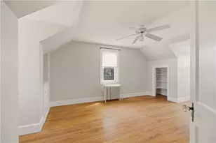 53 Berkeley Ave, Newport, RI 02840 - Photo 17