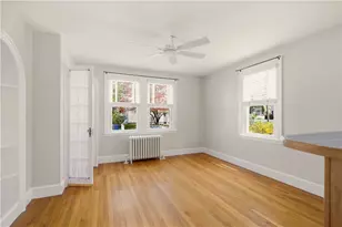 53 Berkeley Ave, Newport, RI 02840 - Photo 13