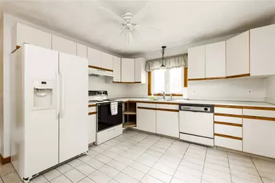 6 Englewood Court, Warren, RI 02885 - Photo 7