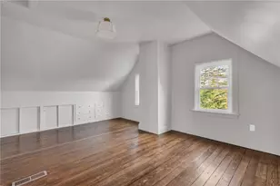 19 Rhode Island Ave, Providence, RI 02906 - Photo 33