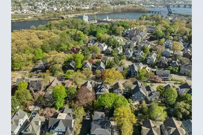 19 Rhode Island Avenue, Providence, RI 02906 - Photo 49