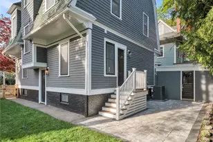 19 Rhode Island Ave, Providence, RI 02906 - Photo 41