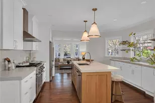 19 Rhode Island Ave, Providence, RI 02906 - Photo 15