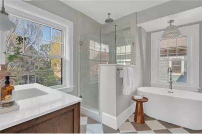 19 Rhode Island Avenue, Providence, RI 02906 - Photo 27