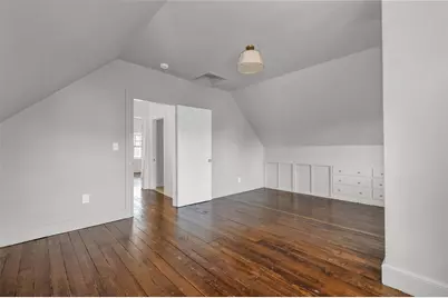 19 Rhode Island Avenue, Providence, RI 02906 - Photo 37