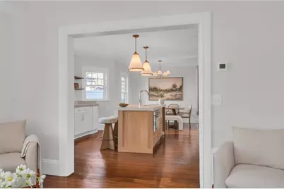 19 Rhode Island Avenue, Providence, RI 02906 - Photo 11