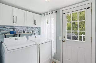 118 Bellevue Ave, North Smithfield, RI 02896 - Photo 15