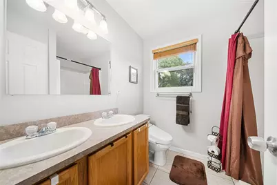 19 Wilson Street, West Warwick, RI 02893 - Photo 21