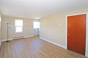16 Race St, Middletown, RI 02842 - Photo 5