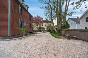 9 Thames St, Newport, RI 02840 - Photo 5