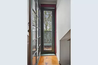 9 Thames Street, Newport, RI 02840 - Photo 39