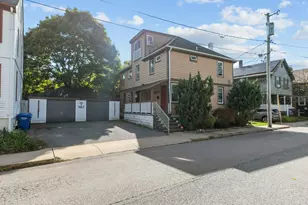 21 Slocum St, Newport, RI 02840 - Photo 7