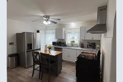 225 Leah Street, Providence, RI 02908 - Photo 9
