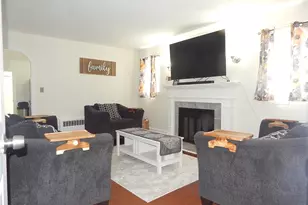 225 Leah St, Providence, RI 02908 - Photo 5