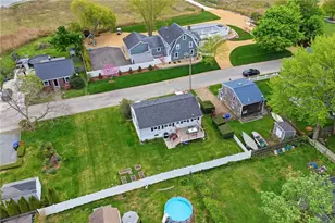 10 Read Ave, Warren, RI 02885 - Photo 5