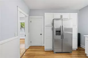 25 Lambert St, Cranston, RI 02910 - Photo 9