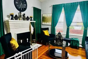 2 Parkview Ave, Providence, RI 02905 - Photo 3