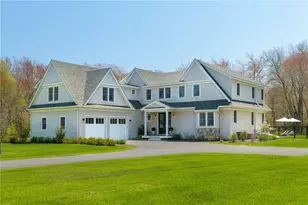 35 Battery Ln, Jamestown, RI 02835 - Photo 1
