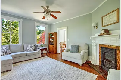 238 Brown Street, Providence, RI 02906 - Photo 9