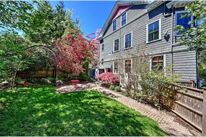 238 Brown Street, Providence, RI 02906 - Photo 47
