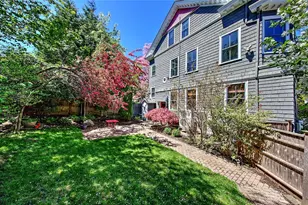 238 Brown St, Providence, RI 02906 - Photo 47
