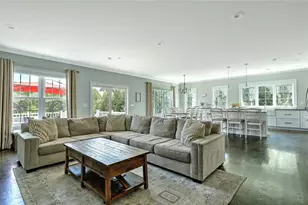 1 W Farm Rd, Smithfield, RI 02917 - Photo 7