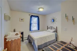60 North St, Cranston, RI 02920 - Photo 17