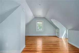 31 Errol St, Warwick, RI 02888 - Photo 19