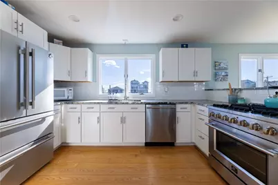 408 Atlantic Avenue, Westerly, RI 02891 - Photo 11