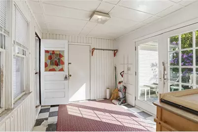 1162 Douglas Pike, Smithfield, RI 02917 - Photo 17