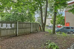 45 Arch St, Providence, RI 02907 - Photo 19