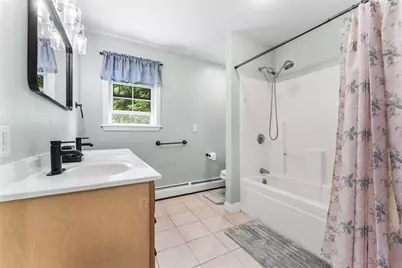 65 Redland Avenue, East Providence, RI 02916 - Photo 19