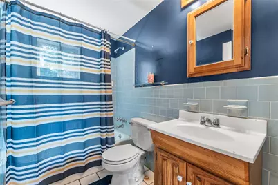 65 Redland Avenue, East Providence, RI 02916 - Photo 11