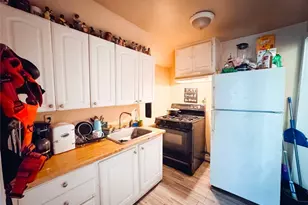 45 Ayrault St, Providence, RI 02908 - Photo 21