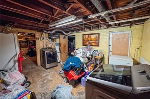 45 Ayrault St, Providence, RI 02908 - Photo 29