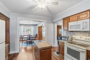 680 Veterans Memorial Pkwy, East Providence, RI 02914 - Photo 9