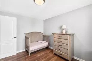 89 Royal Ave, Cranston, RI 02920 - Photo 17