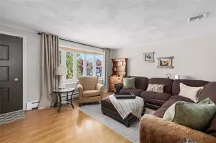 25 John St, North Providence, RI 02904 - Photo 3