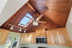 128 Grandview Ave, Lincoln, RI 02865 - Photo 7