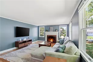 24 Wildflower Rd, Barrington, RI 02806 - Photo 19