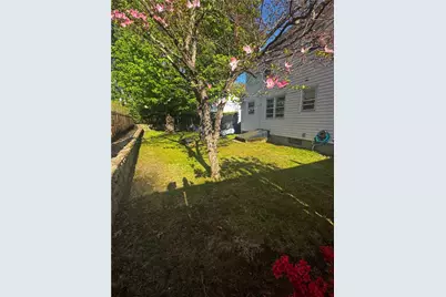 4 Dunbar Street, Providence, RI 02909 - Photo 13