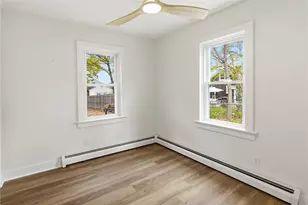 37 Elisha St, Warwick, RI 02818 - Photo 17