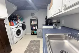 131 Glen Meadows Dr, Pawtucket, RI 02861 - Photo 21