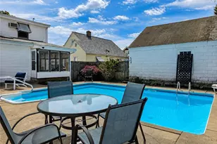111 Slater Park Ave, Pawtucket, RI 02861 - Photo 37