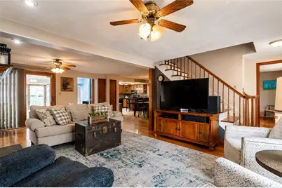 111 Slater Park Avenue, Pawtucket, RI 02861 - Photo 11